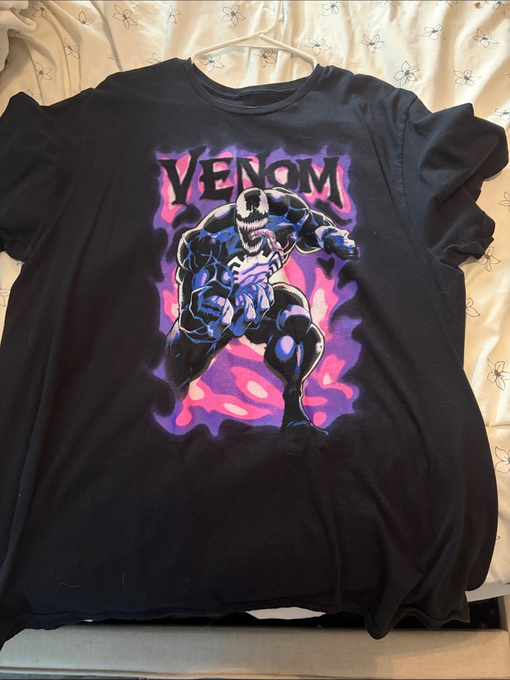 Marvel Venom Short Sleeve Tee - Black with Purple and Pink Artwork